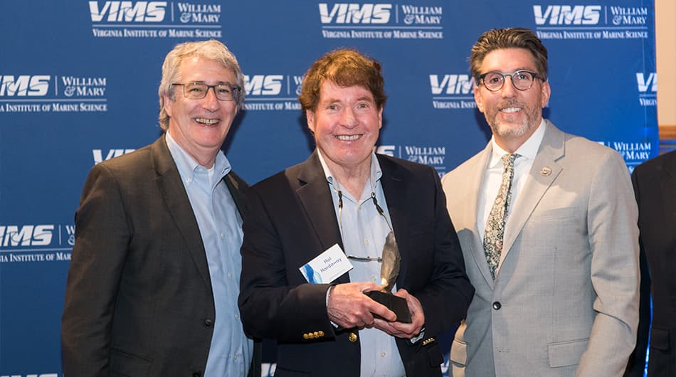 Hardaway (center) with VIMS Foundation Board President Rick Hill (left) and VIMS Dean & Director Derek Aday (right)