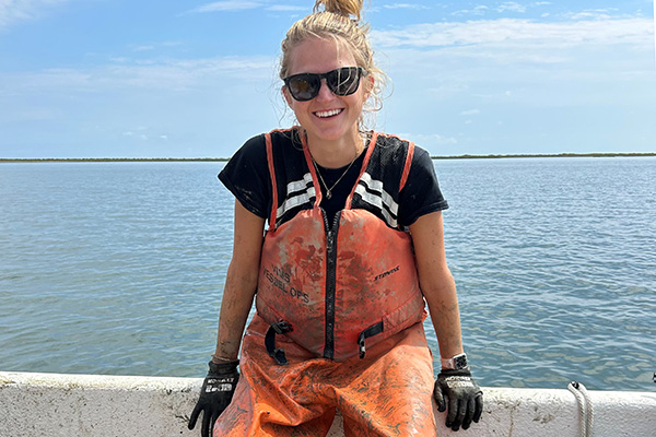 From decades of decapods to offshore energy, Alex Schneider’s fisheries expertise to inform the U.S. Department of the Interior.